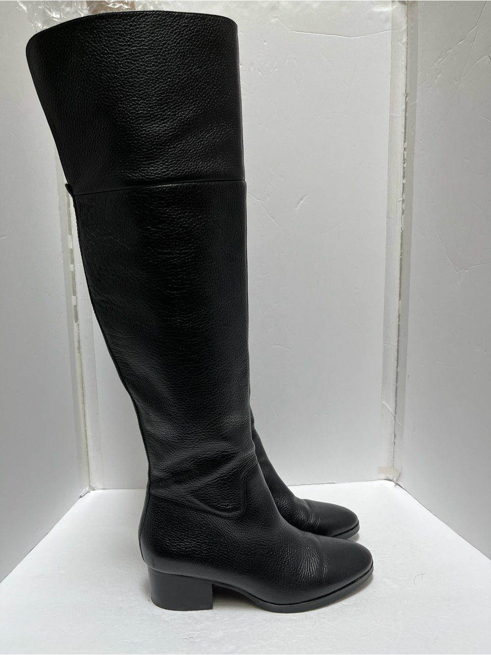 Ralph Lauren knee high black pebble leather boots size 9.5B